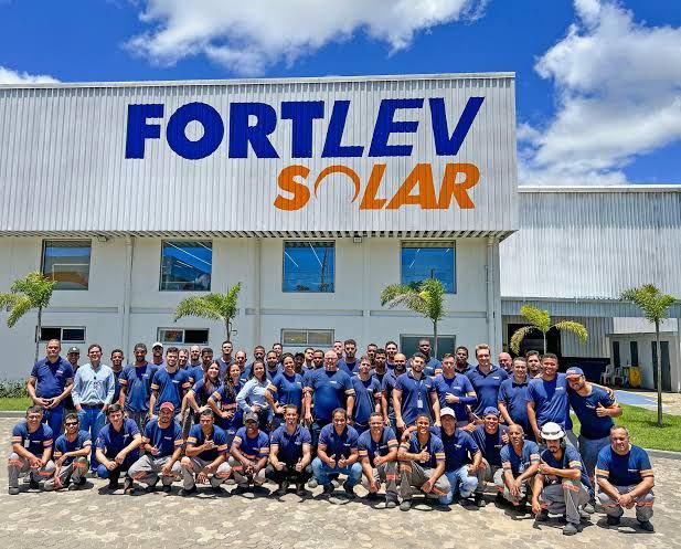 Foto fachada fortlev (1)